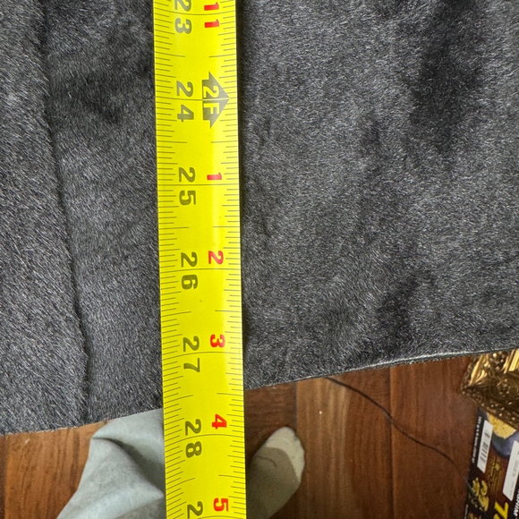 Stella Rossa Gorgeous Italian Lamb Shearling with Gold Embroidery - Picture 9 of 16